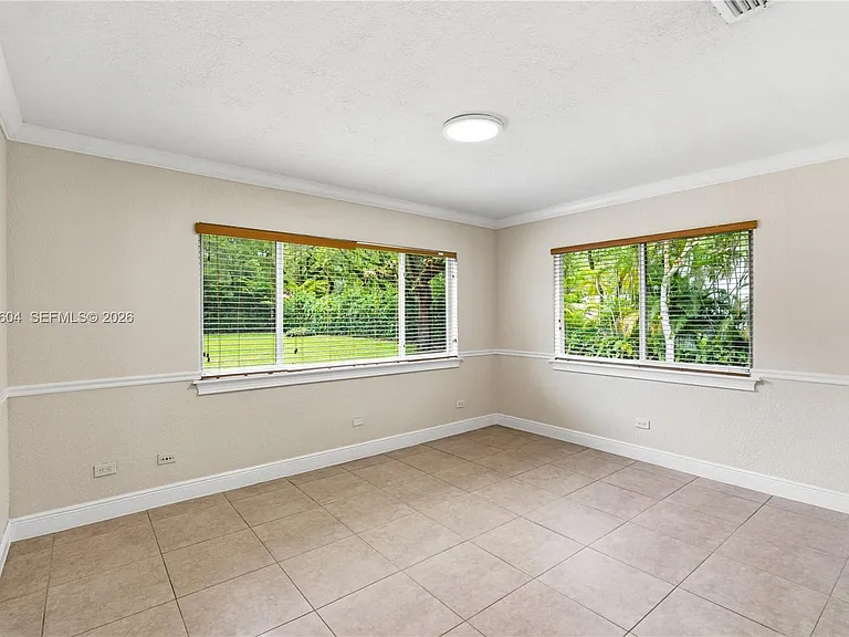 6801 SW 102nd Ave — Photo 42