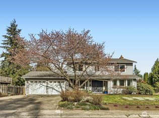 19304 90th Ave NE, Bothell, WA 98011