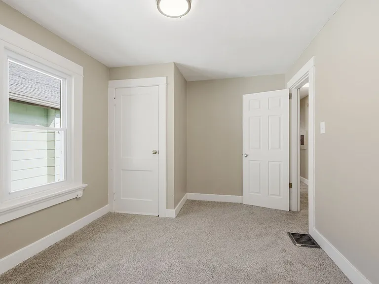 1119 Superior Ave #1119 — Photo 15