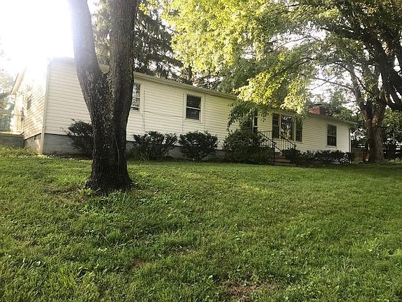 2nd image of 8210 Hillsborough Ln