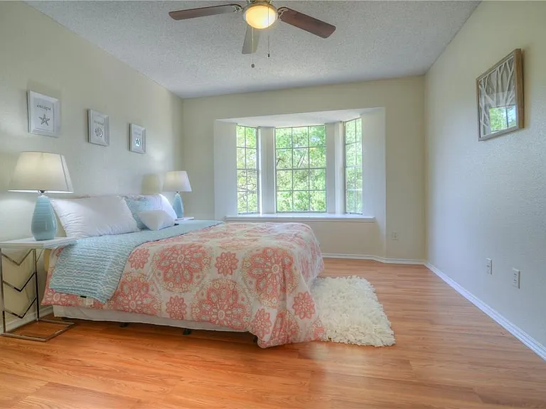 6320 Avery Island Ave — Photo 14