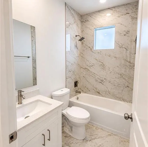 4618 25th St SW — Photo 24