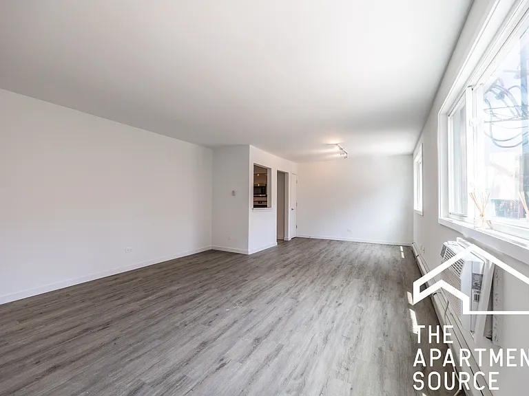 7621 N Sheridan Rd #2G — Photo 5