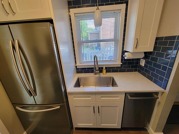 5th image of 4780 Manayunk Ave #C