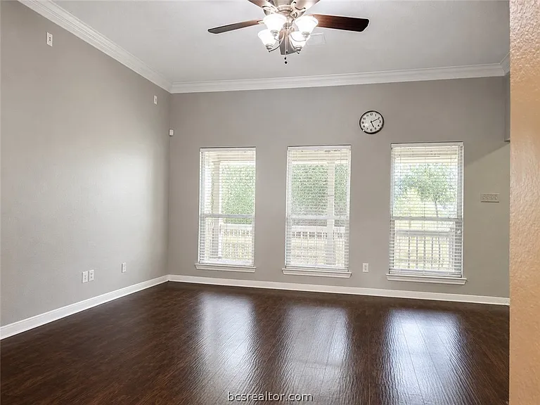 4415 Crayke Pl — Photo 3