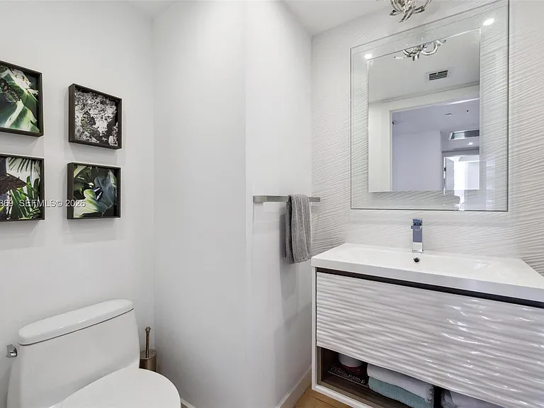 1800 S Ocean Dr #1401 — Photo 11