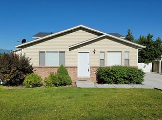 871 S 300 W, Logan, UT 84321