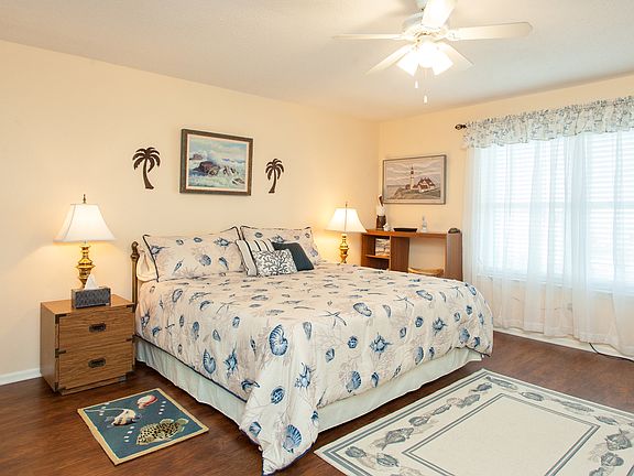 3rd image of 4901 Sh 361 APT 205