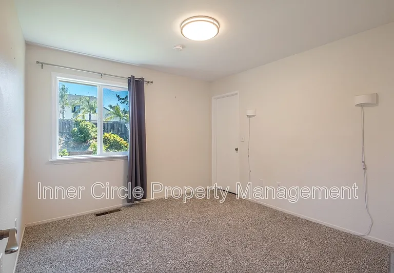 512 Bluerock Dr — Photo 19