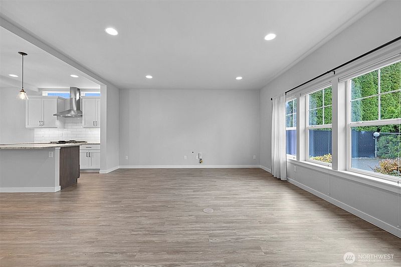 3rd image of 529 Ball Street #A & B