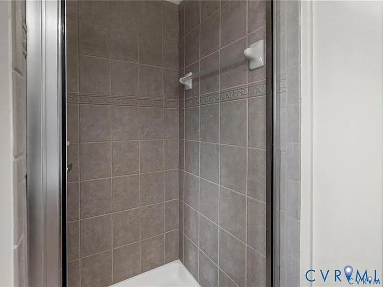 733 S Pine St — Photo 40