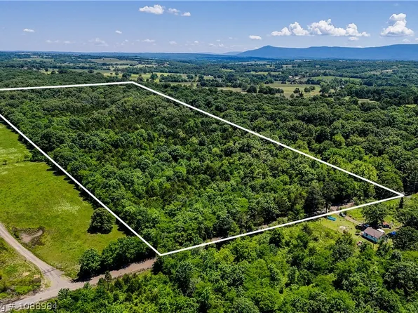 Searles Loop, Cameron, OK 74932