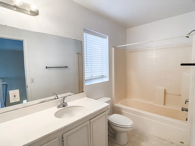 10005 W Cherokee Ave — Photo 20