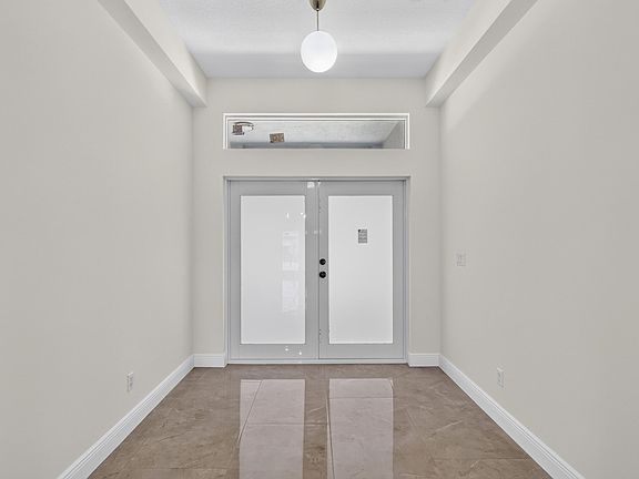 4th image of 655 SW Seagull Terrace
