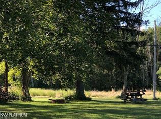 7067 Main, Smiths Creek, MI 48074