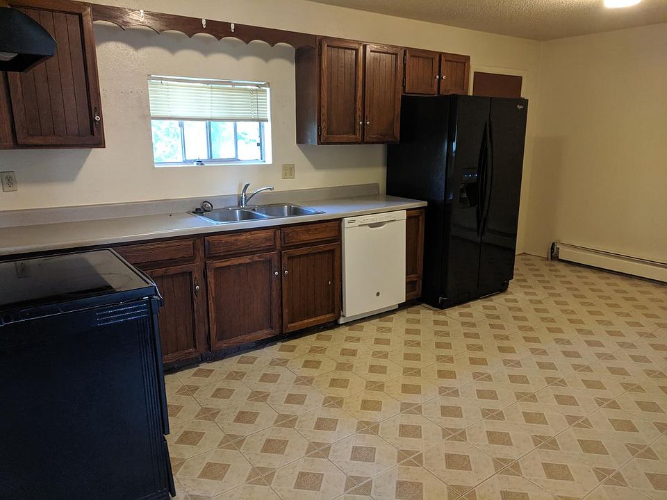 2nd image of 7081 E 66th Pl