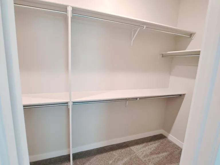 2625 Goldfinch Pl — Photo 6