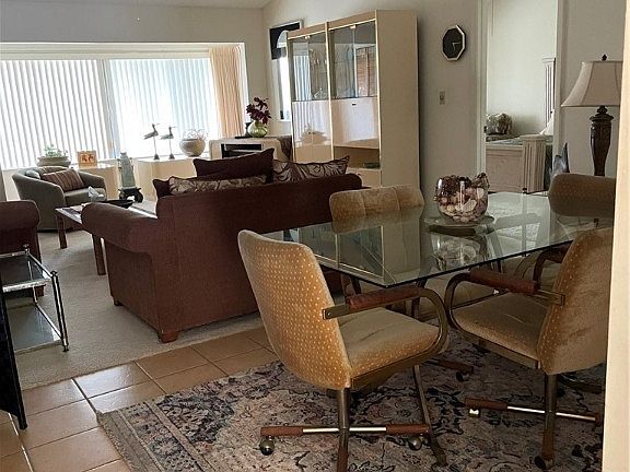 5th image of 5495 Peppertree Dr APT F14