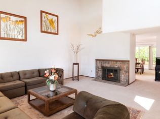 5530 Highland Dr, Bellevue, WA 98006