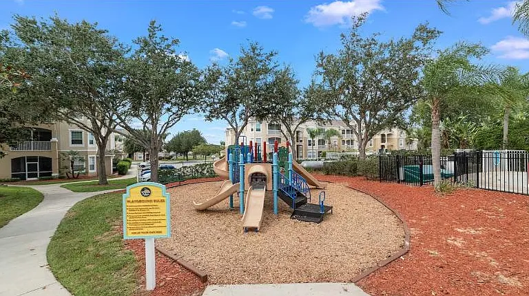 2306 Silver Palm Dr #303 — Photo 13