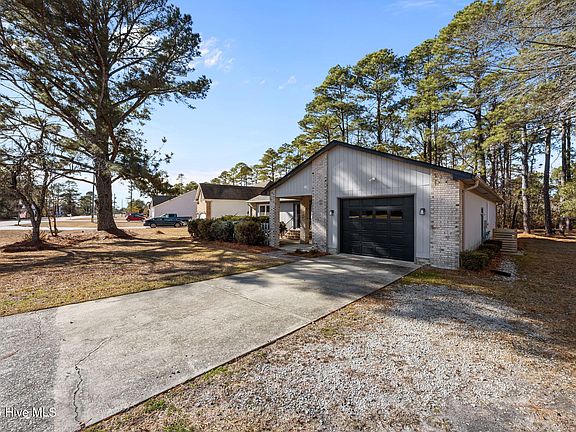 5th image of 1511 Caracara Drive