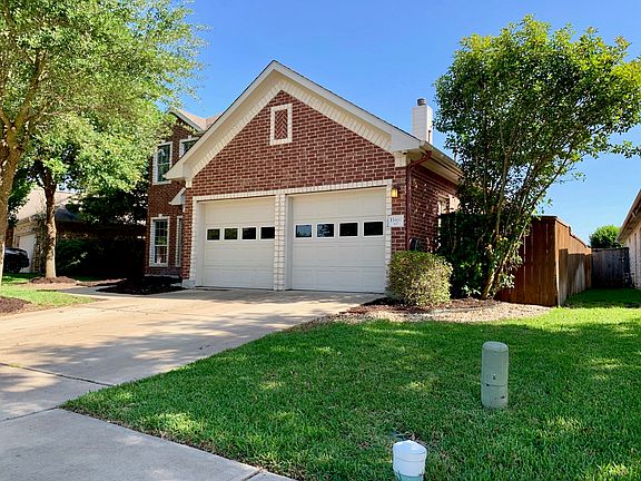 3rd image of 13440 Holly Crest Ter