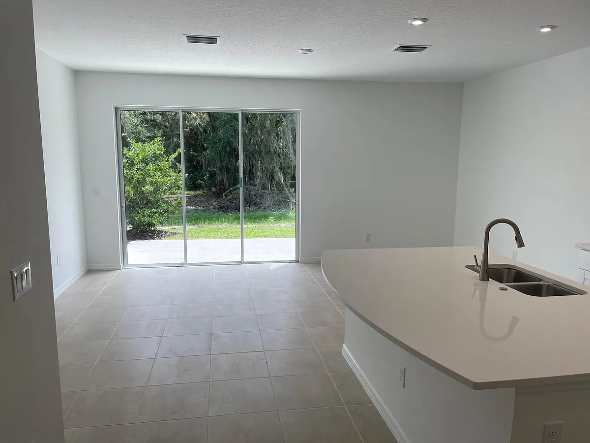 Photo 2 of 13 - 8441 Lunar Skye St - Sarasota, FL Building Photo - 8441 Lunar Skye St