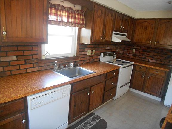 Kitchen 4