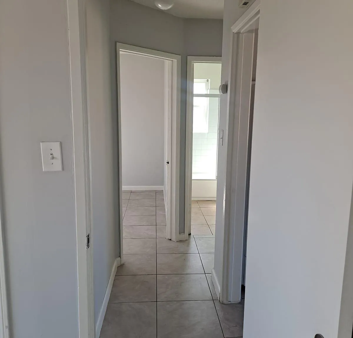 1765 Cedar Ave — Photo 2