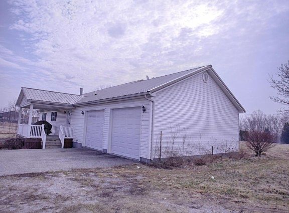 2nd image of 13743 E Highway 144