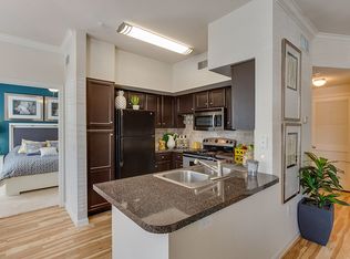 Raveneaux, Houston, TX 77069