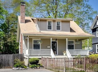31 Wood Ave, Framingham, MA 01701