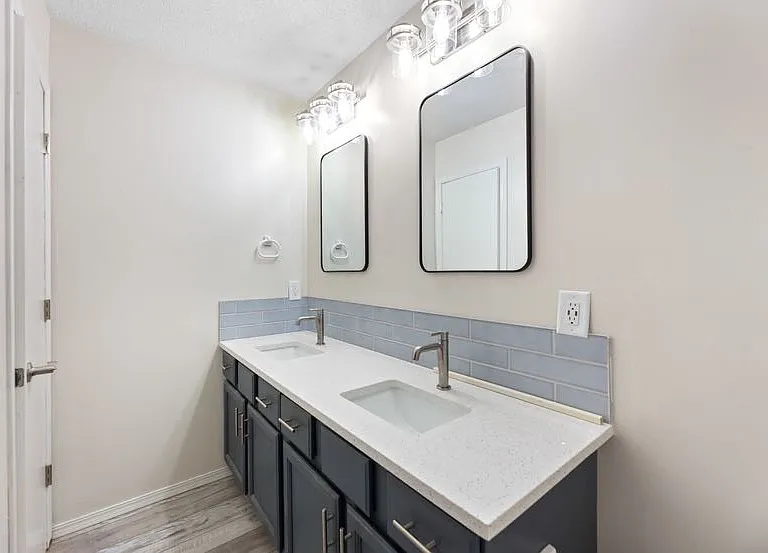 1426 N Rawhide St — Photo 18