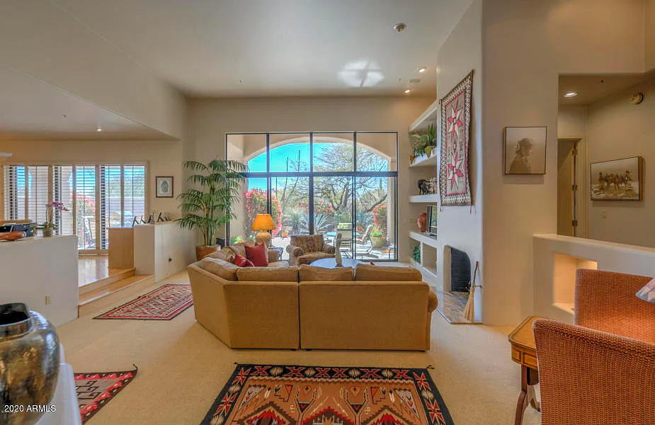 3 bed, 3.5 bath, 3540 sqft, $7,000 — Photo 4
