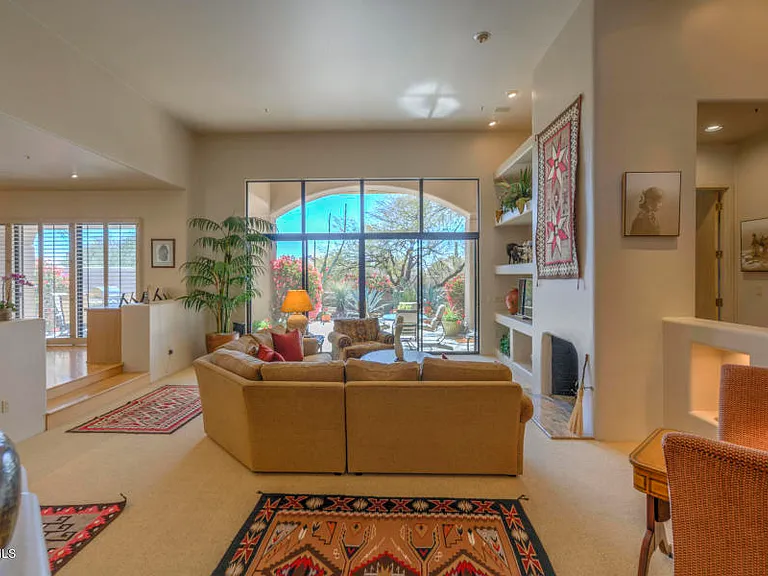7723 E Cassia Cir — Photo 4