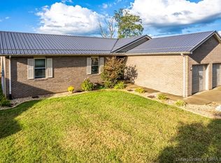 135 E Steinkamp St, Brownstown, IN 47220