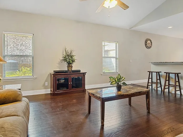 2492 Bentridge Dr W — Photo 5