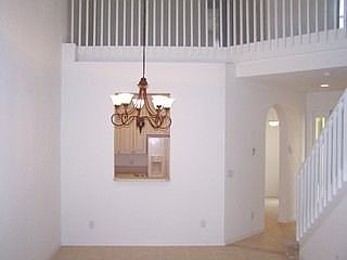 3rd image of 1395 Mariposa Cir APT 101