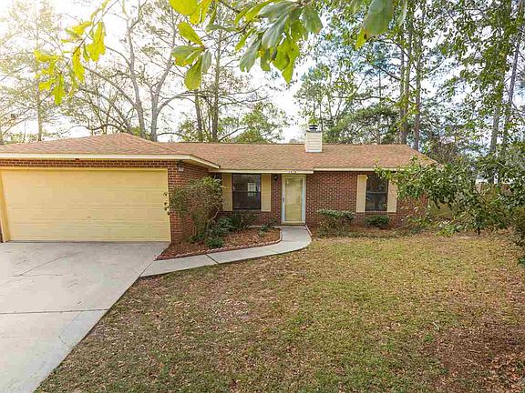 2nd image of 1418 Abbeywood Ln