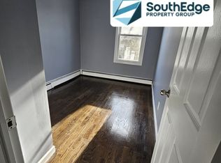 32 W 16th St #2B, Bayonne, NJ 07002