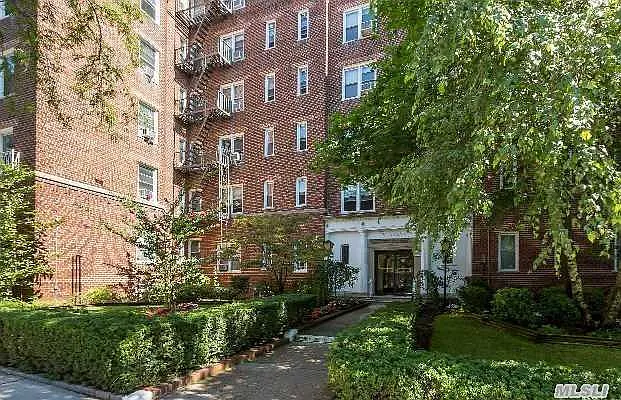 Sold by Douglas Elliman | media 3