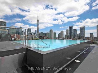 560 King St W #1011, Toronto, ON