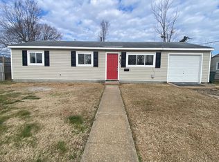 1803 Beall Dr, Hampton, VA 23663