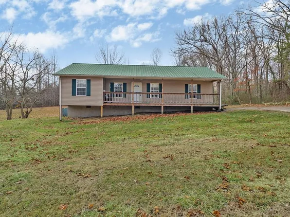 660 Rocky Quarry Rd E, Clarkrange, TN 38553