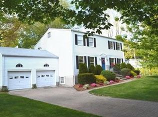 110 Mountain Ave, Pompton Plains, NJ 07444