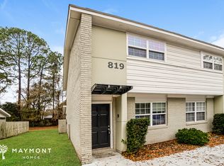 819 Von Kolnitz Rd, Mount Pleasant, SC 29464