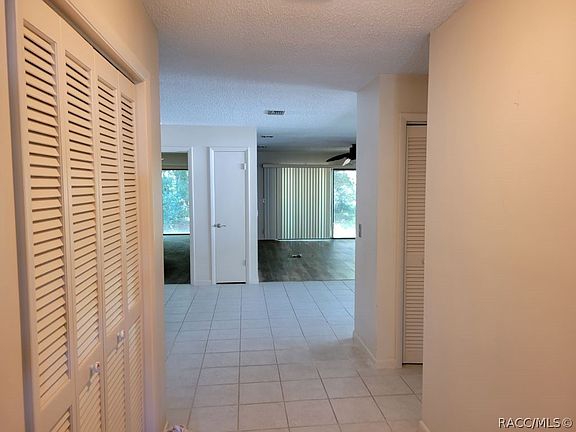 3rd image of 27 Jamaica St