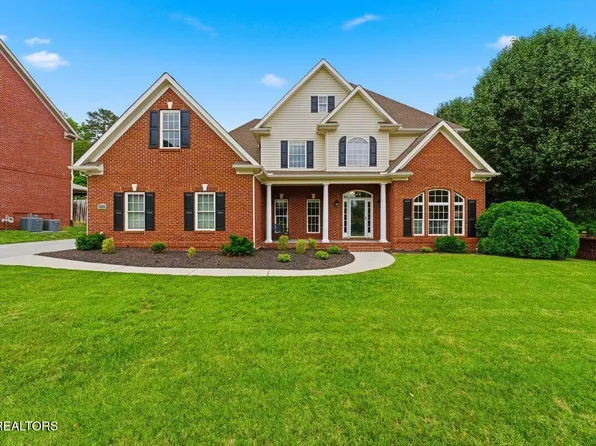 1030 Andover View Ln, Knoxville, TN 37922