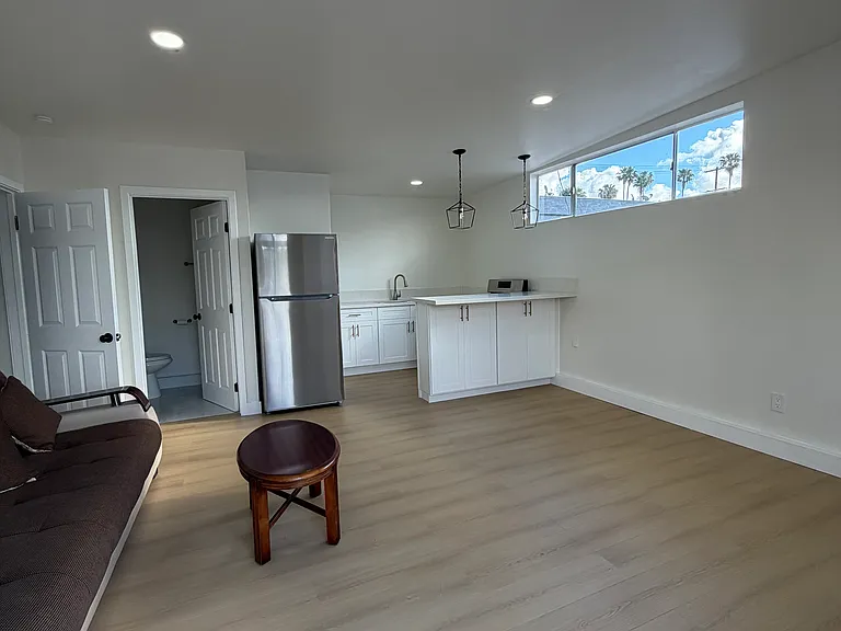 5814 Arlington Ave #1 — Photo 4