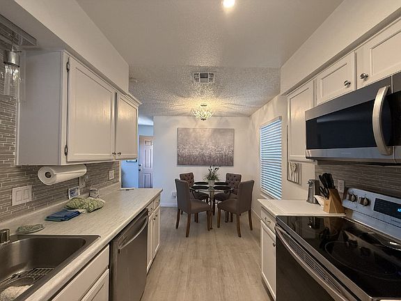 4th image of 1280 Mohave Dr APT 26